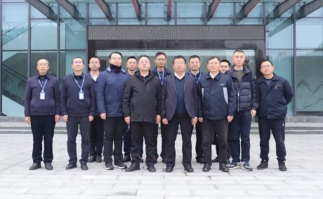 蔣文春率隊蒞臨綿陽新華公司調(diào)研指導工作